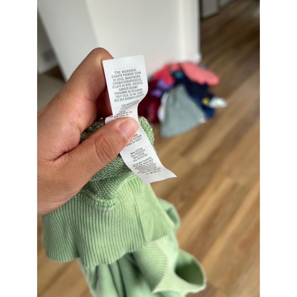 Aerie house party Medium Green V-Neck Cropped Sweatshirt Relaxed Pullover Sage - Picture 7 of 7